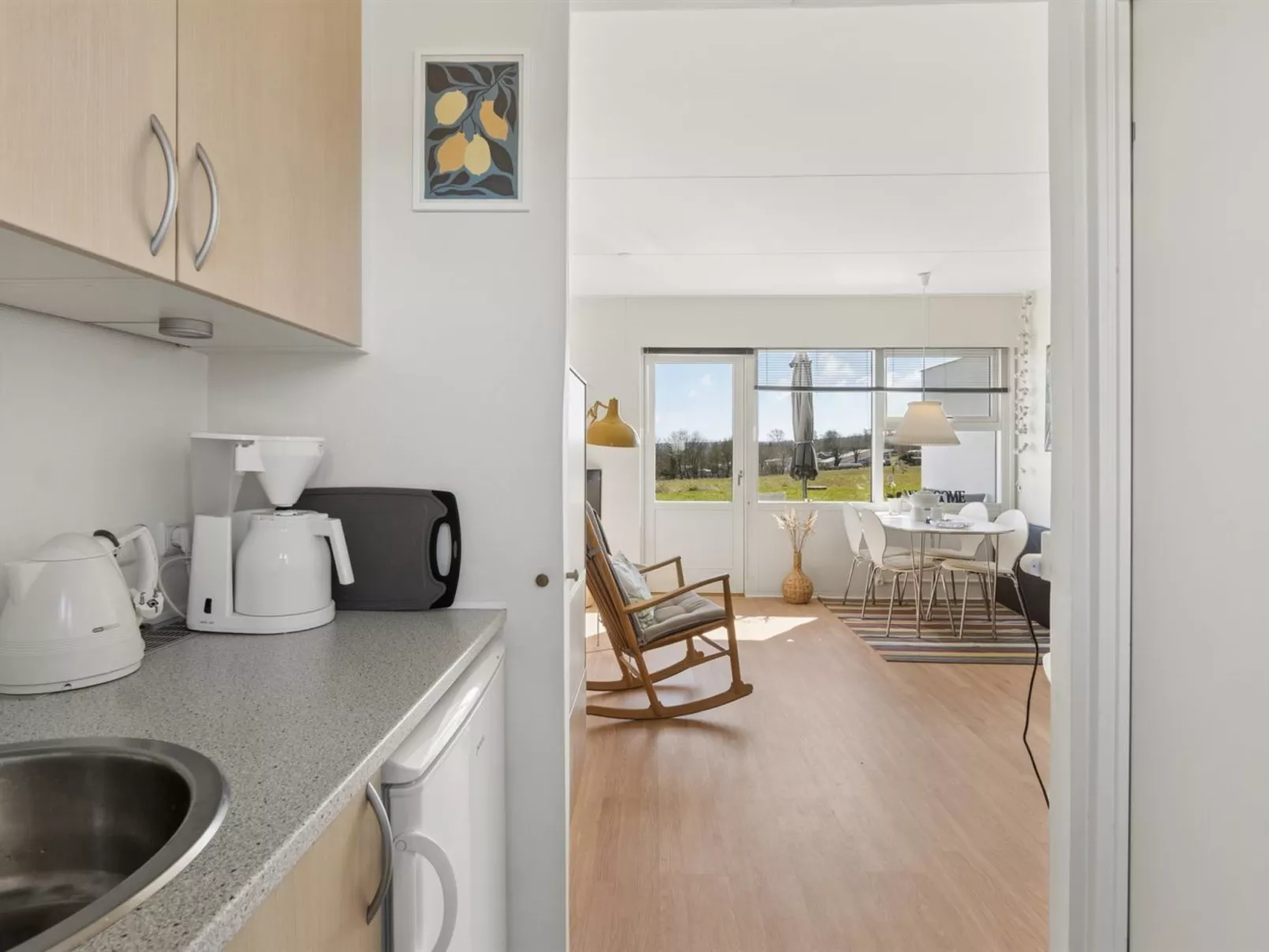 "Folki" - 300m from the sea - Binnen