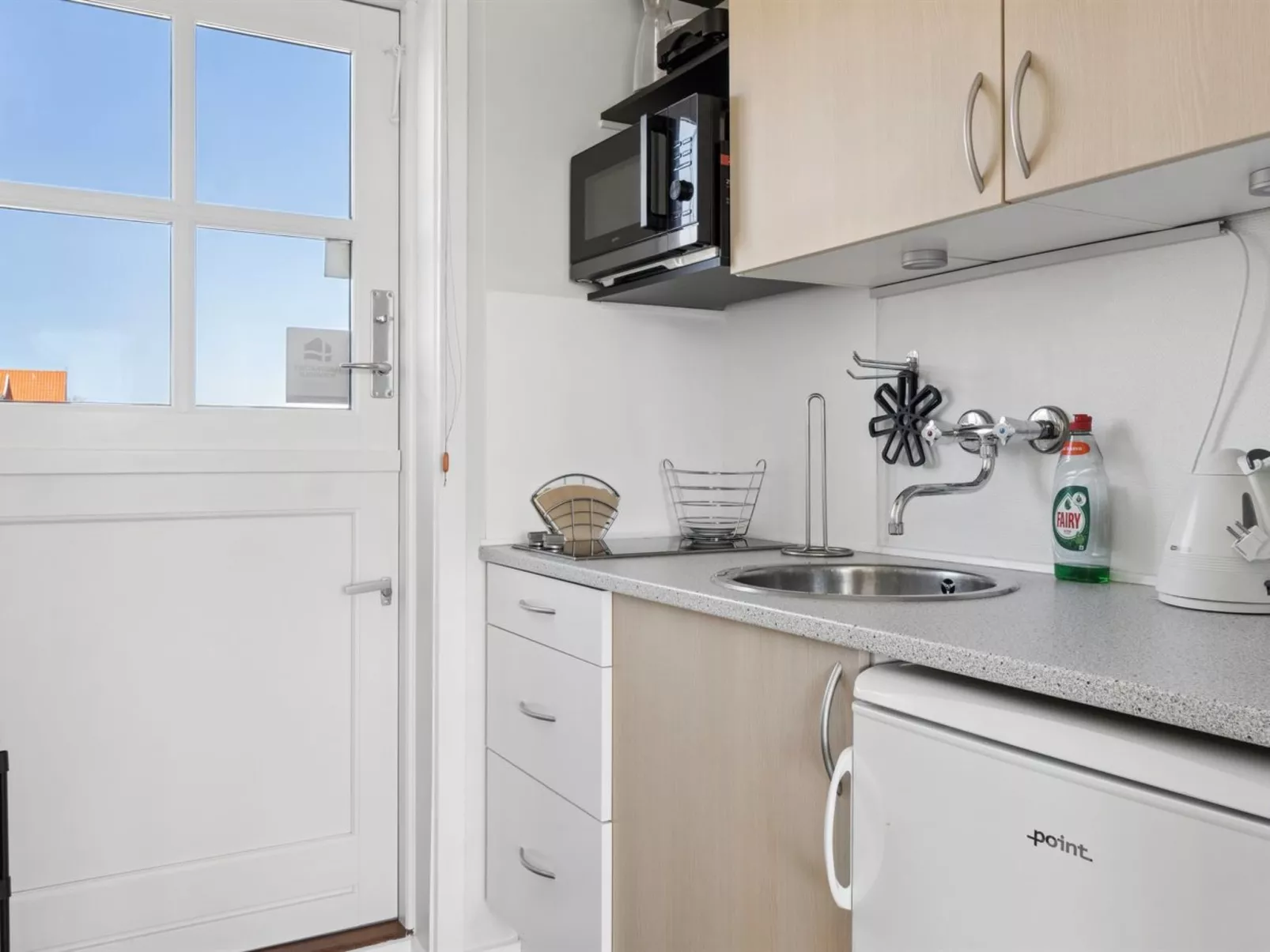 "Folki" - 300m from the sea - Binnen