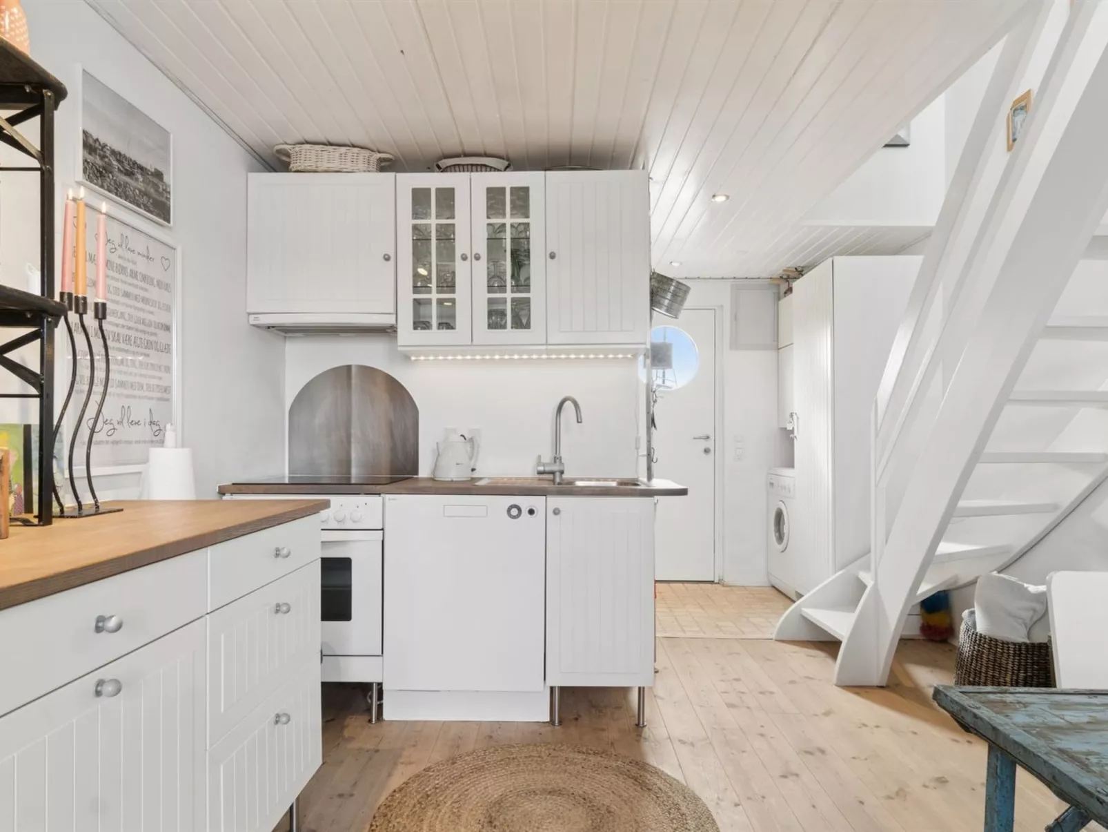 "Ljubinka" - 5m from the sea - Binnen