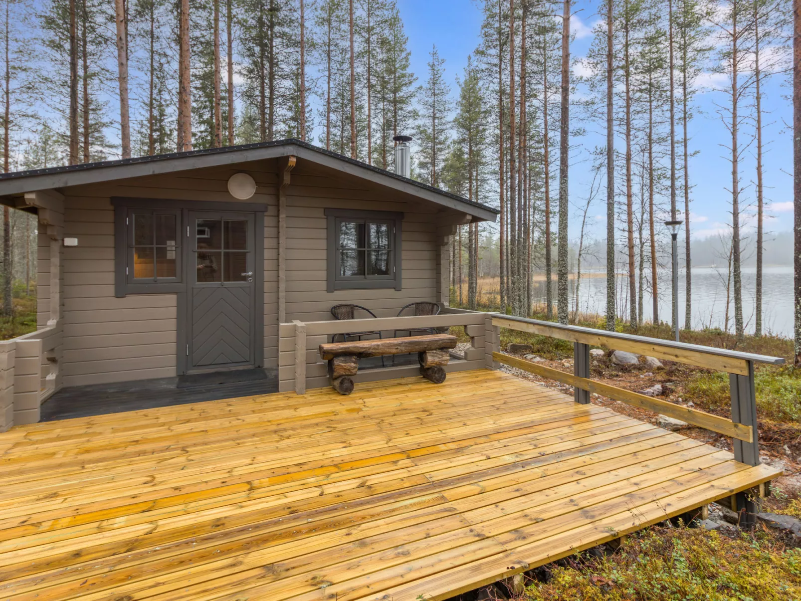 Lystikämän helmi - Binnen