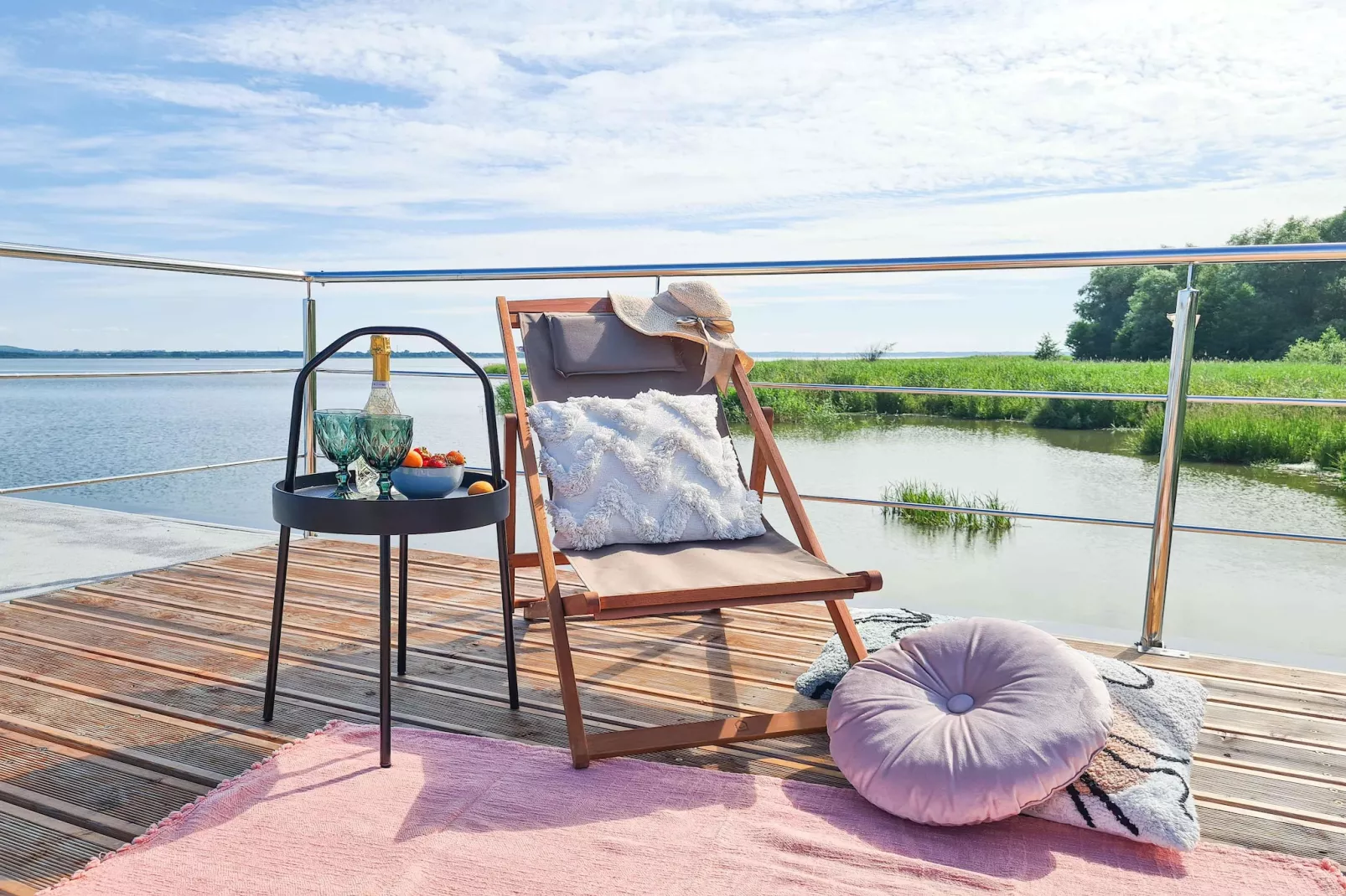 Domek na wodzie dla 4 osób jedna sypialnia - Terrasbalkon