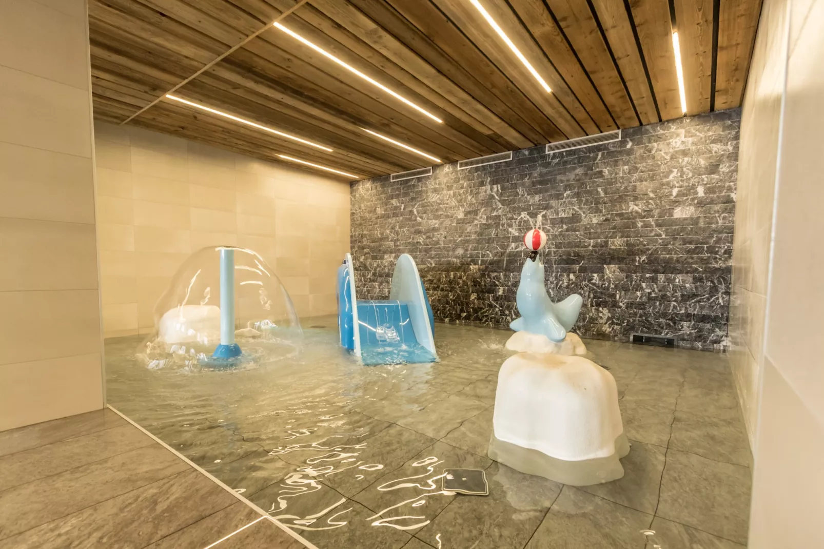 Chalet de L'Ours 4 - Parkfaciliteiten