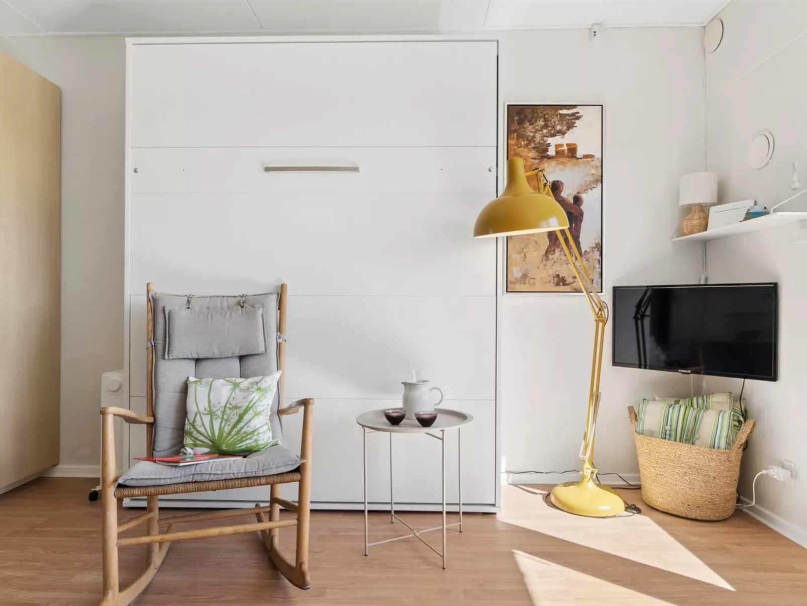 "Folki" - 300m from the sea - Binnen