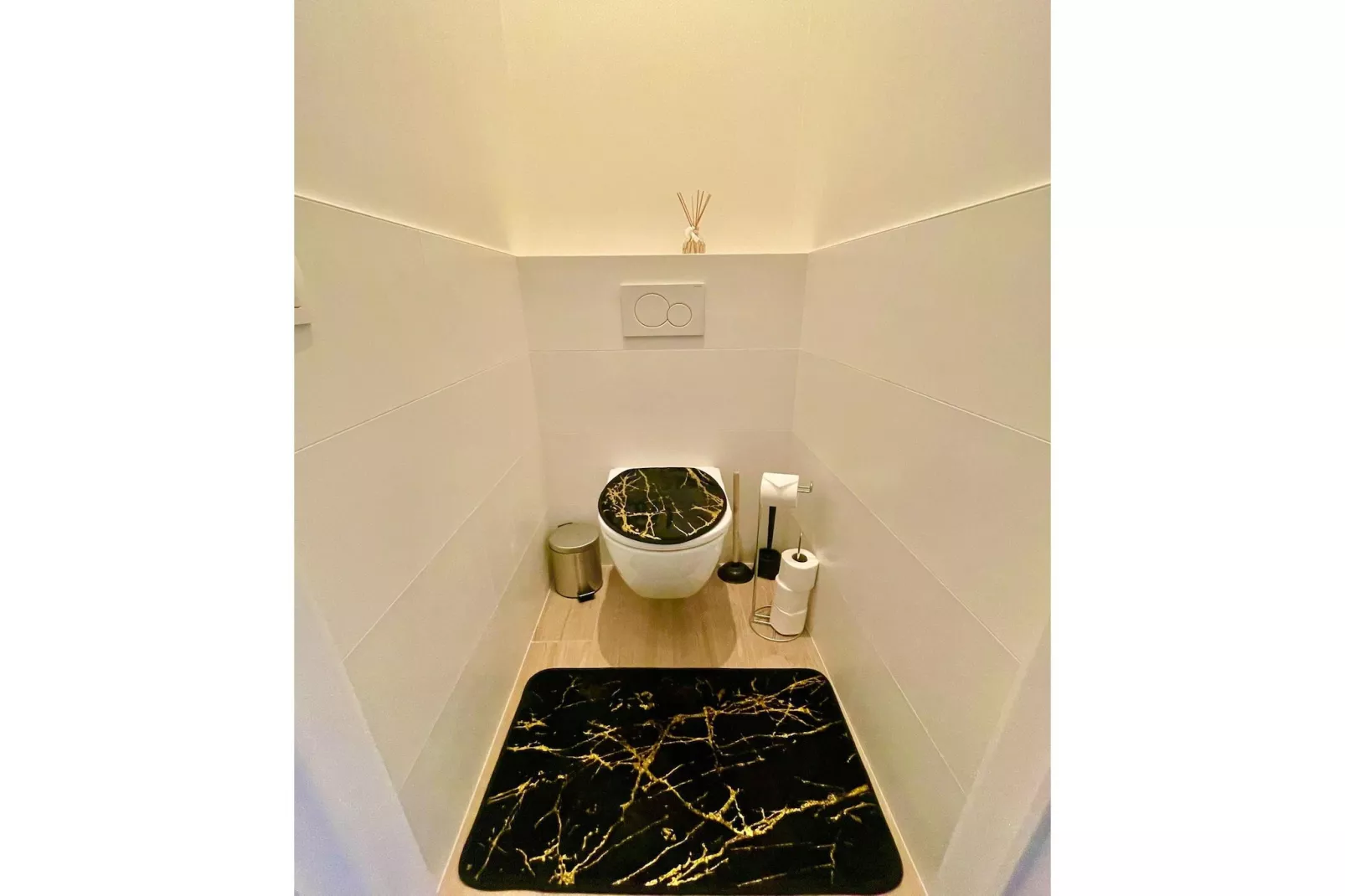 One Lux Stay Near Antwerp Central - 3 Bedroom 15 Bathroom - Badkamer