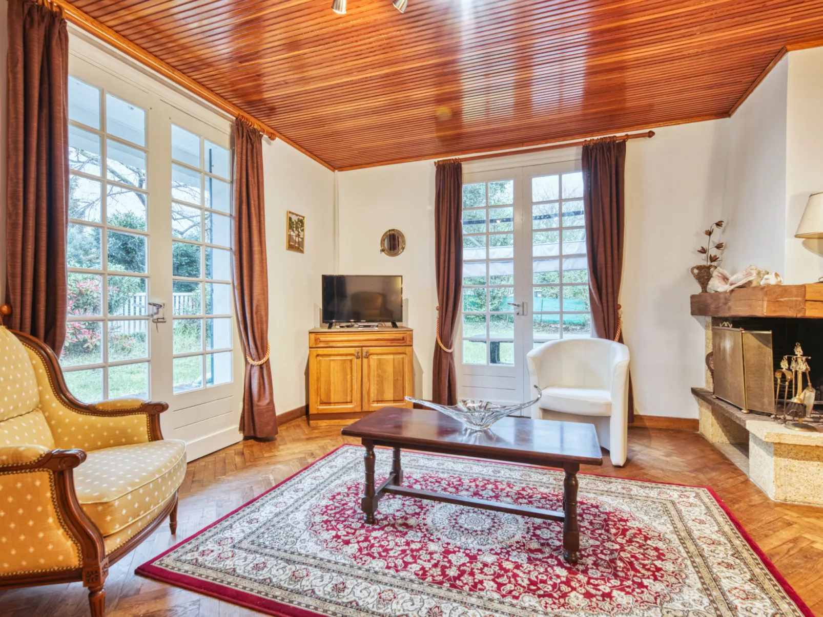 L'étang - Binnen