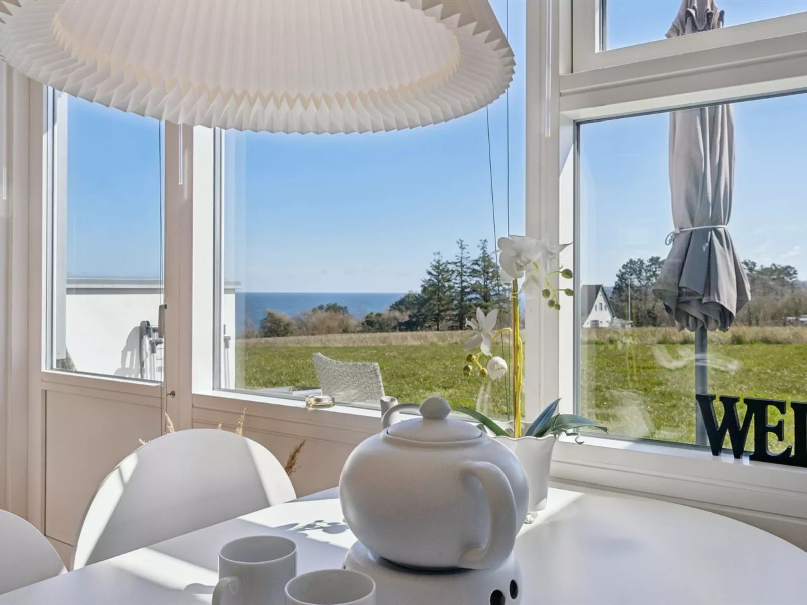 "Folki" - 300m from the sea - Binnen