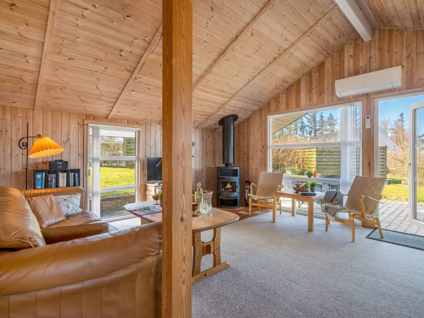 "Heika" - 6.8km from the sea - Binnen
