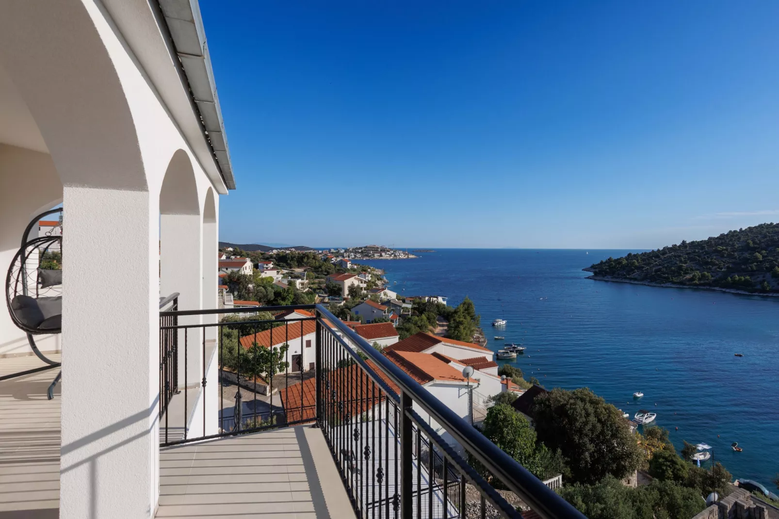 Villa La Fortezza with sea view - Buitenlucht