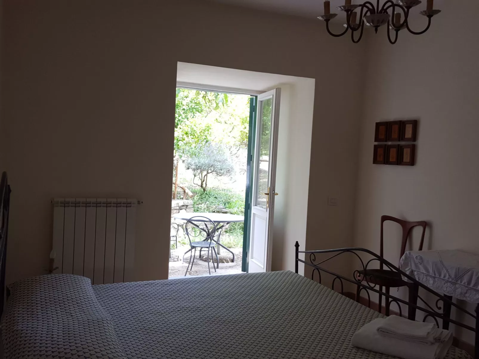 Zimmer mit Frühstück