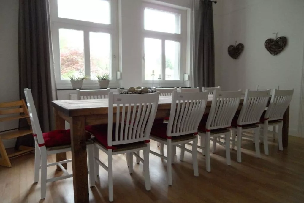 78243 - Eetkamer