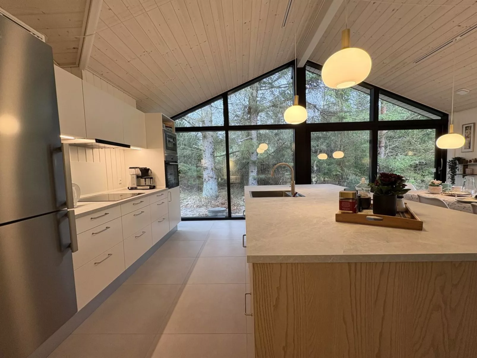 "Antonina" - 775m from the sea - Binnen