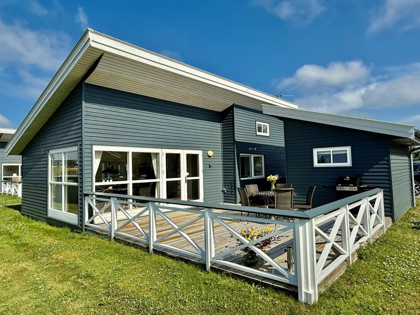 "Helemine" - 2.8km from the sea