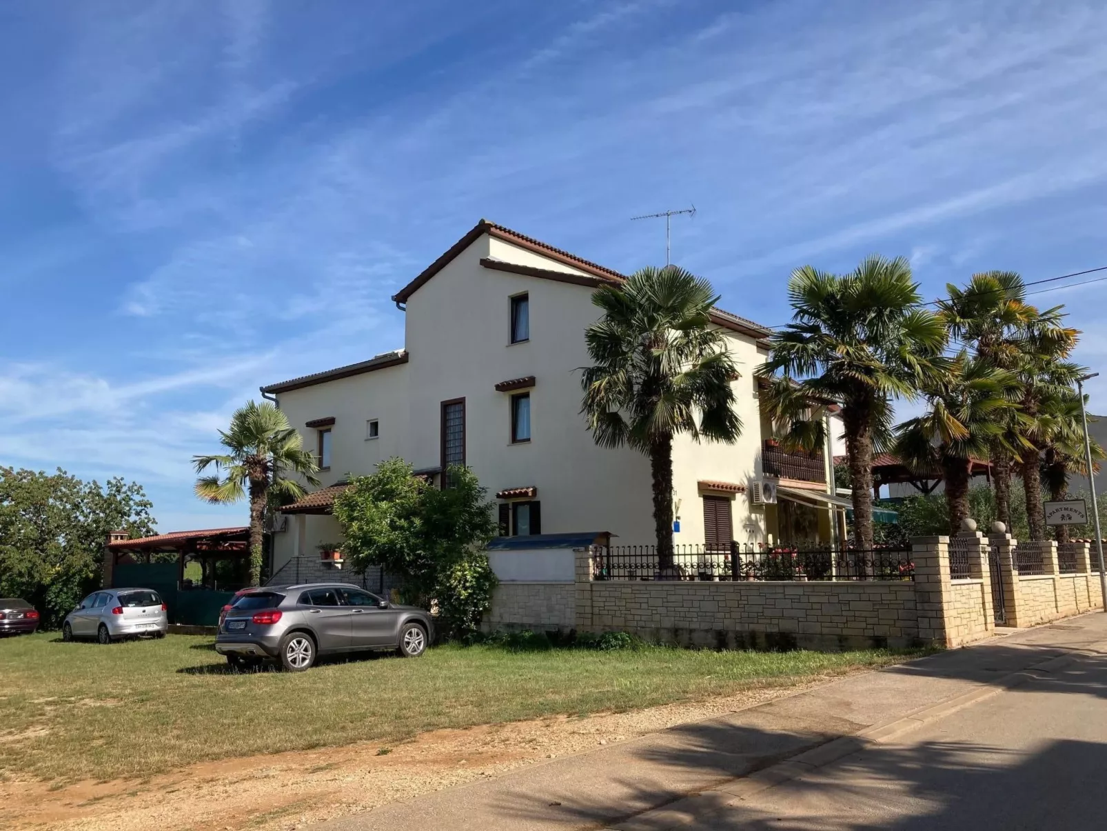 Mit Terrasse - Image-tags.info