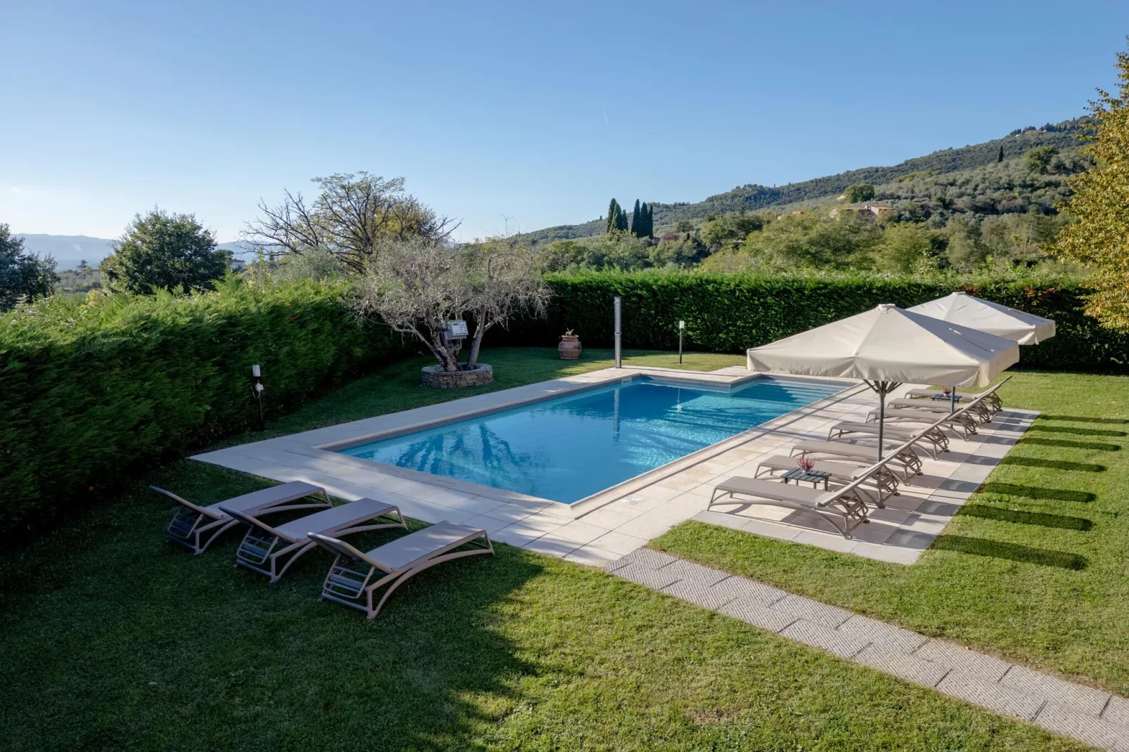 Villa a Loro Ciuffenna - Zwembad