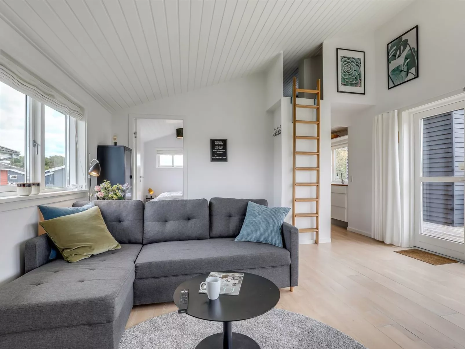 "Helemine" - 2.8km from the sea - Binnen