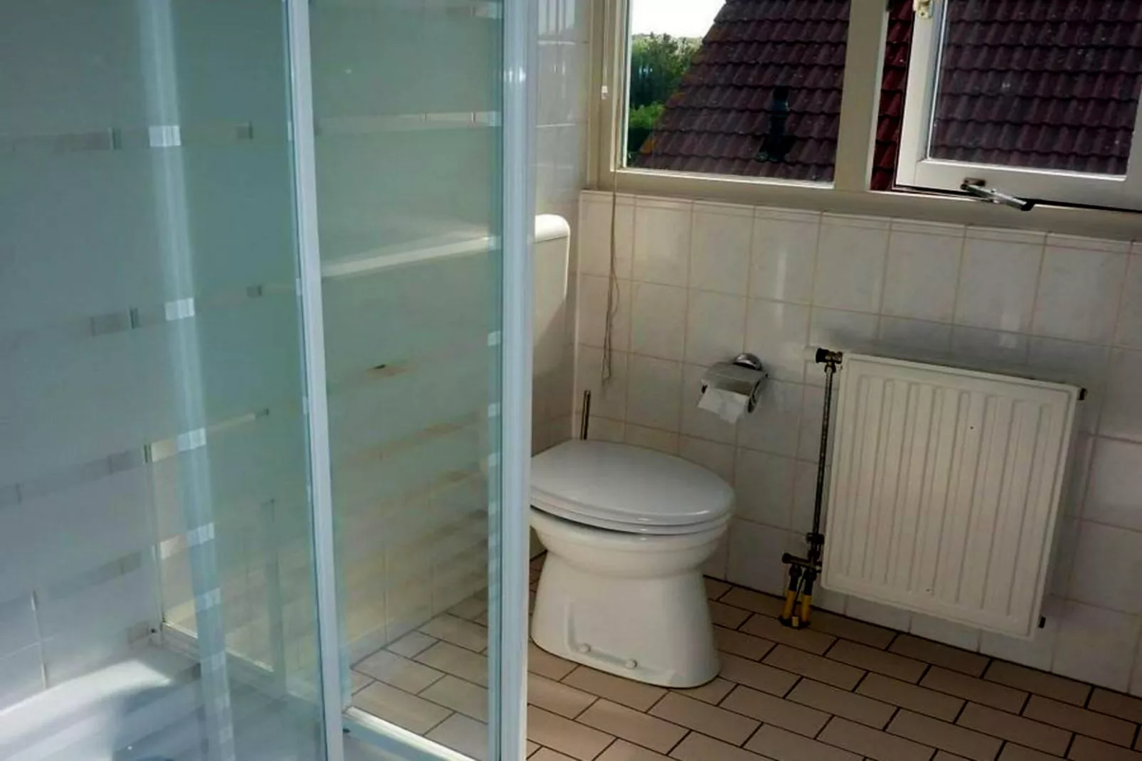 Scheldeveste 156 Zwin Breskens - Badkamer
