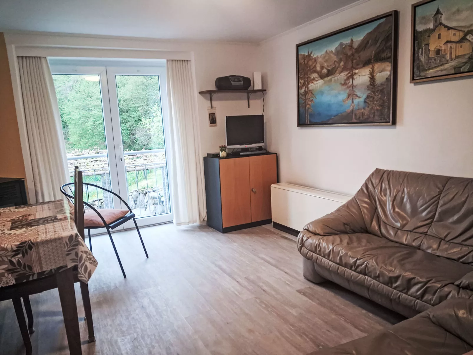 'Cà da Rör' mit Bergblick - Binnen