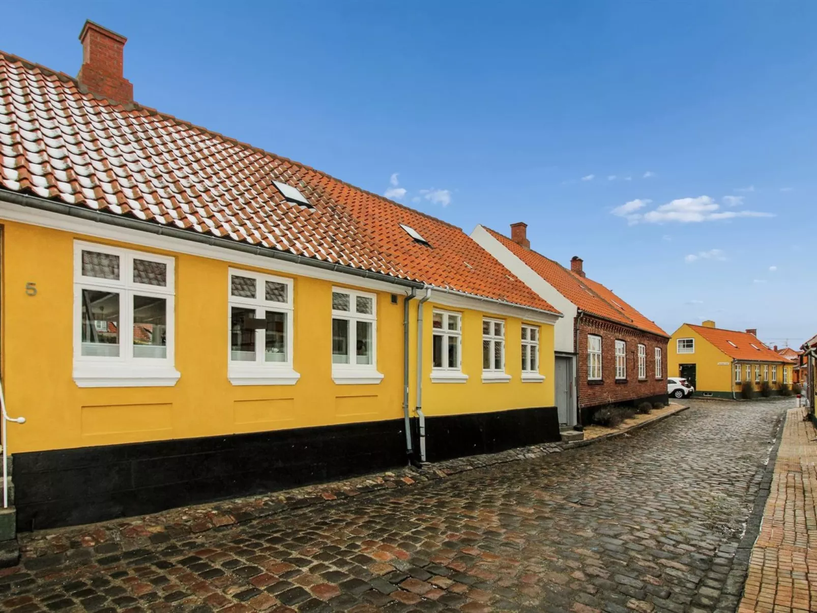 "Cedomir" - 400m from the sea