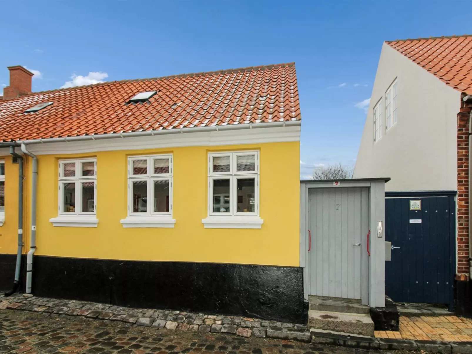 "Cedomir" - 400m from the sea - Buiten