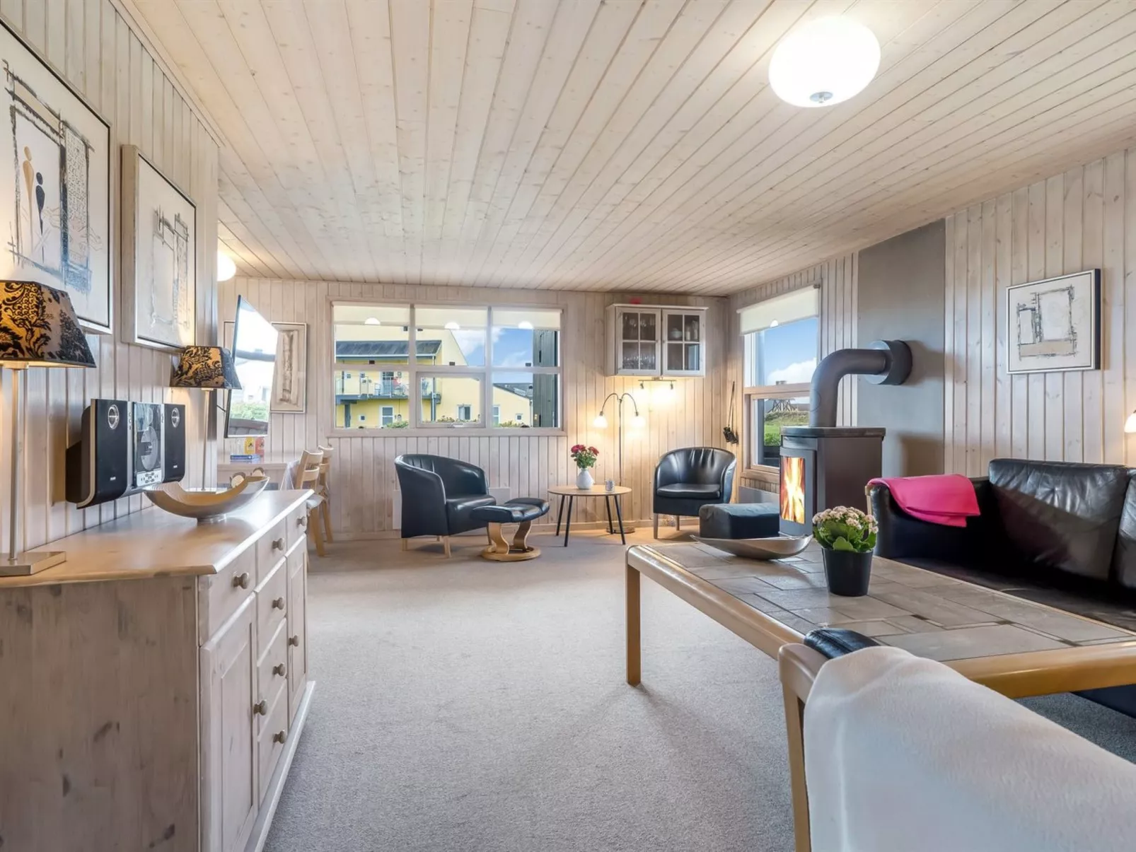 "Fabiola" - 200m from the sea - Binnen