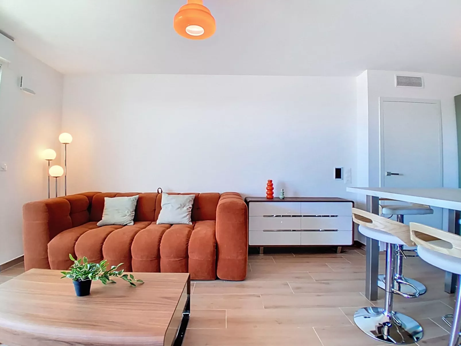 Seaside View - Binnen