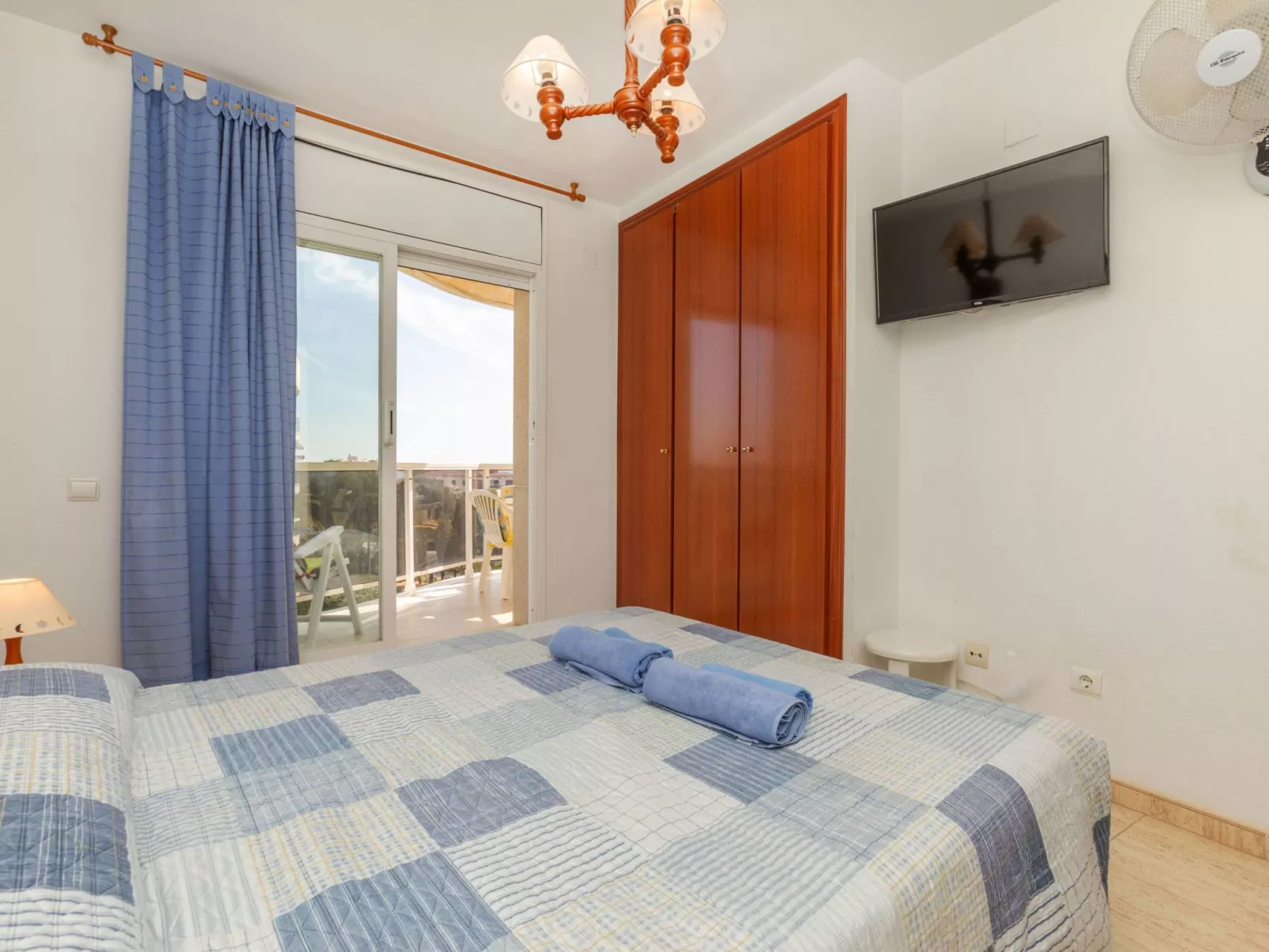 Malibu Canales - Binnen