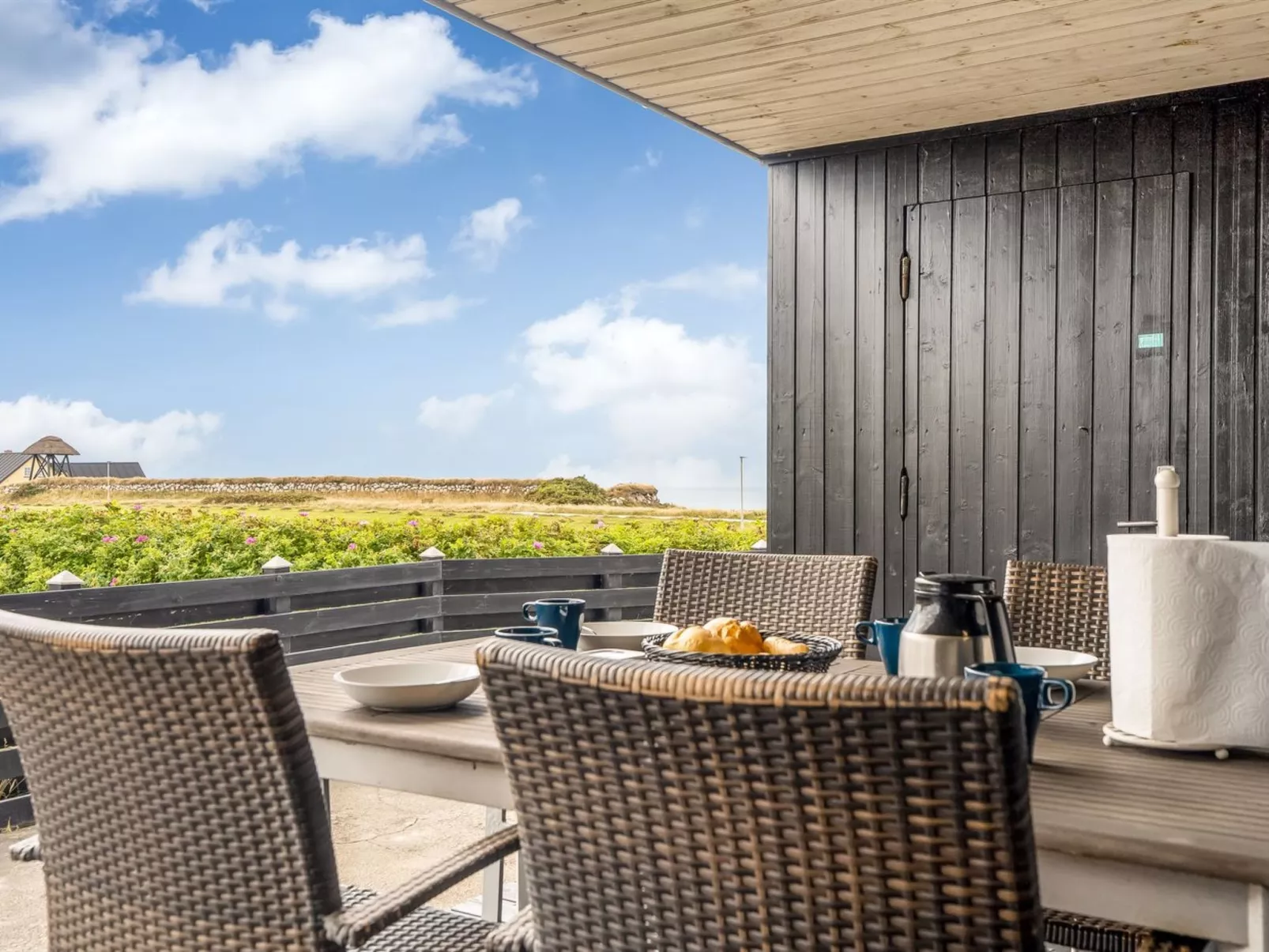 "Fabiola" - 200m from the sea - Buiten