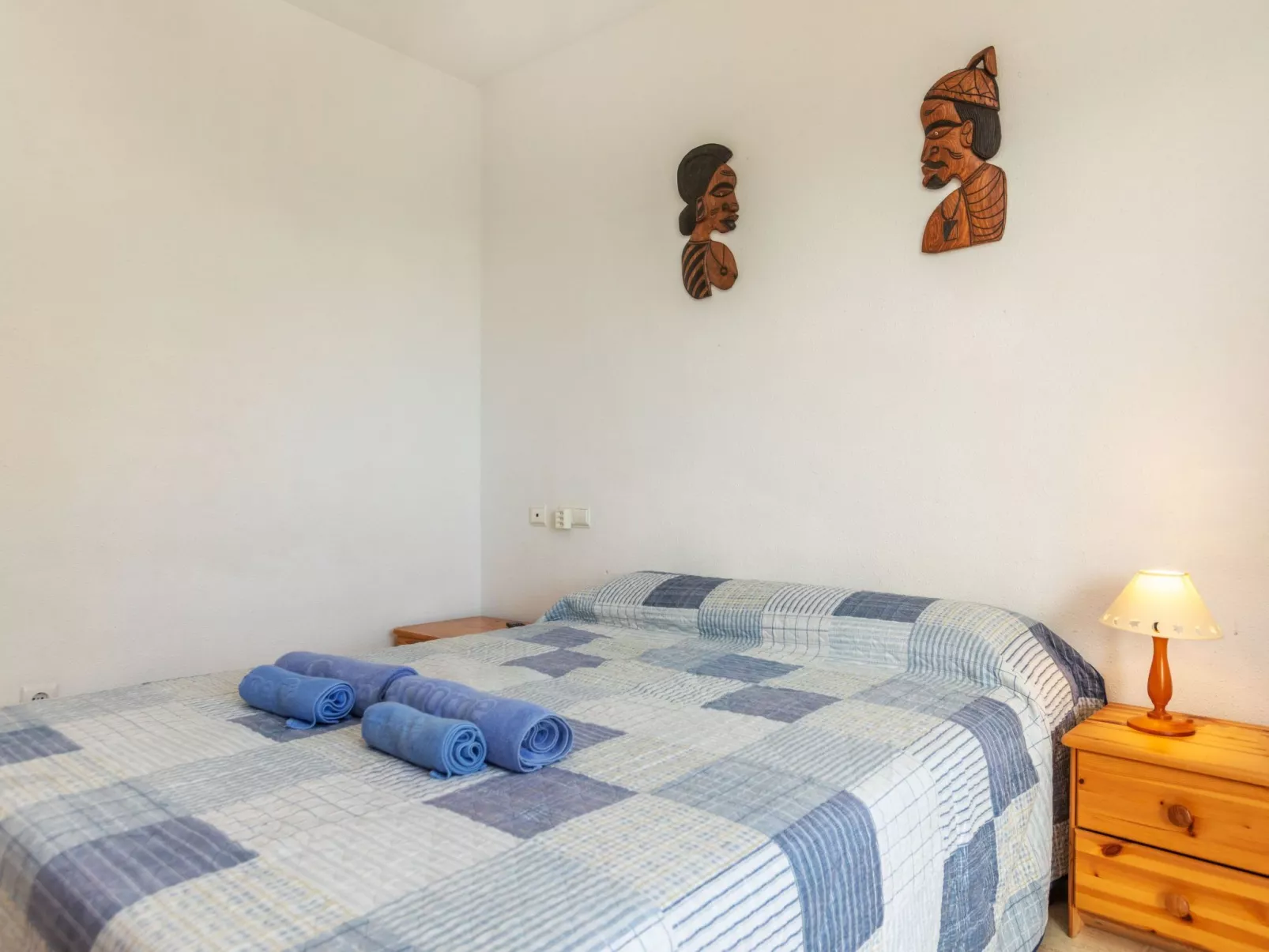 Malibu Canales - Binnen