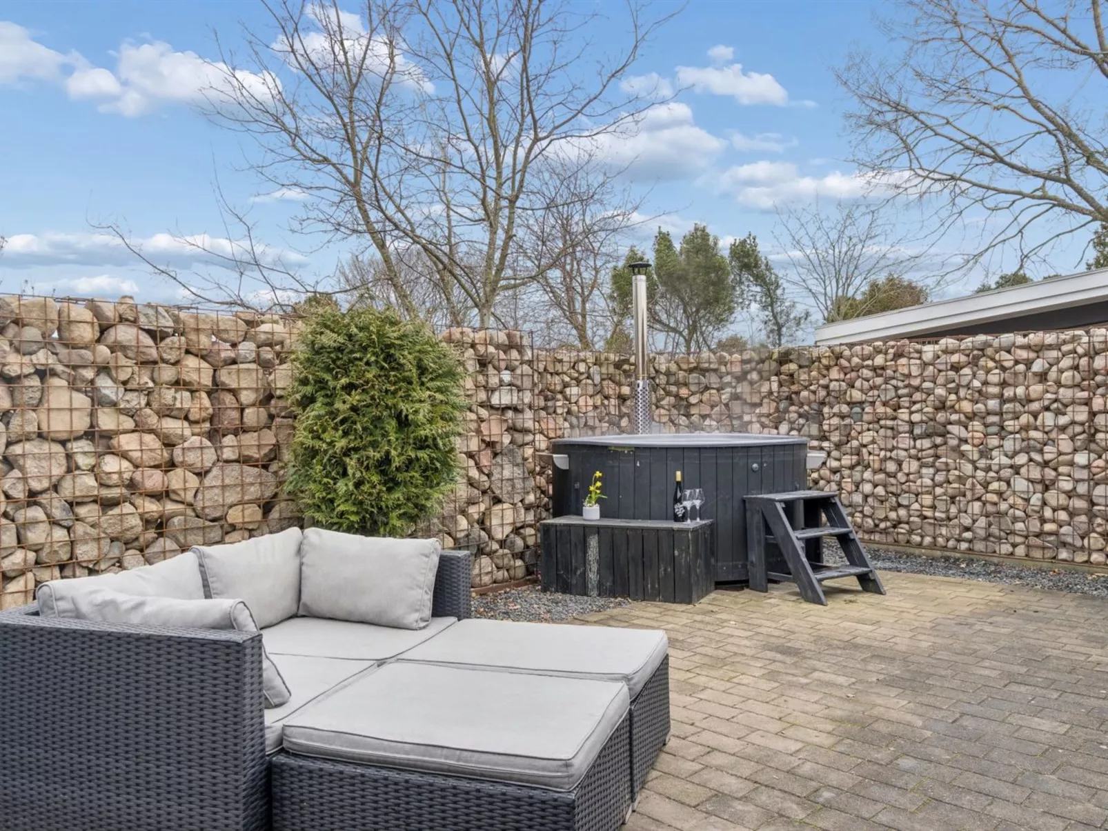 "Sida" - 1.5km from the sea - Buiten