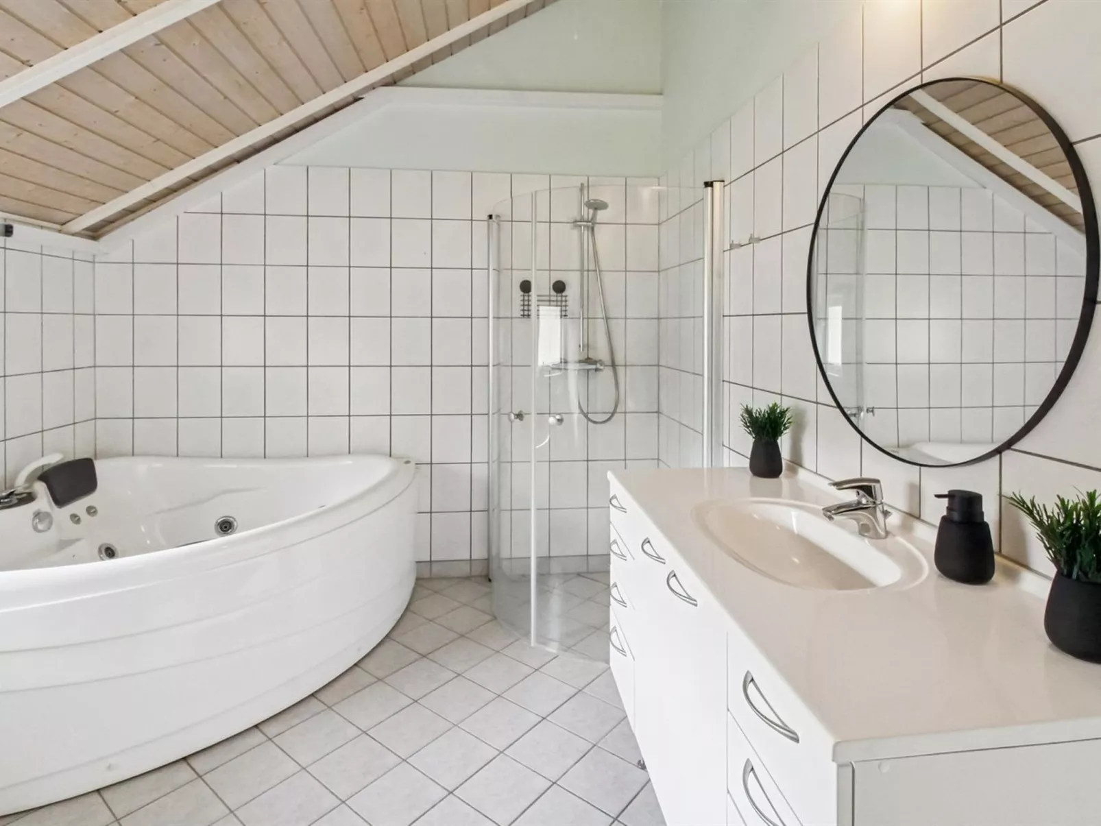 "Arnika" - 28km from the sea - Binnen