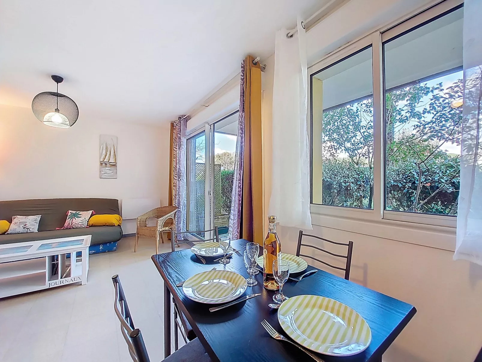 Dunes de Nauzan - Binnen