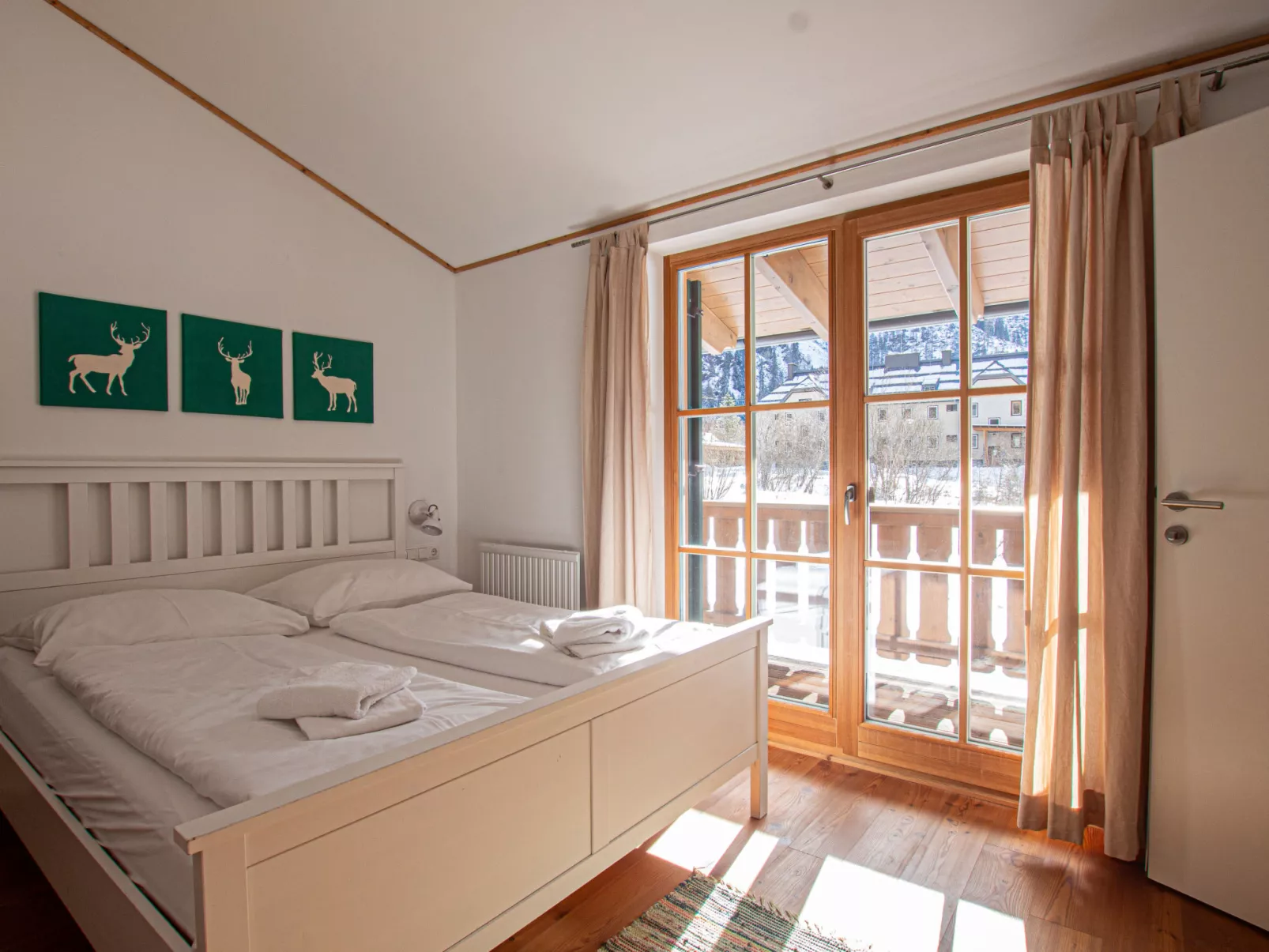 Lodge Enzian 194 im Tauerndorf Enzingerboden - Binnen