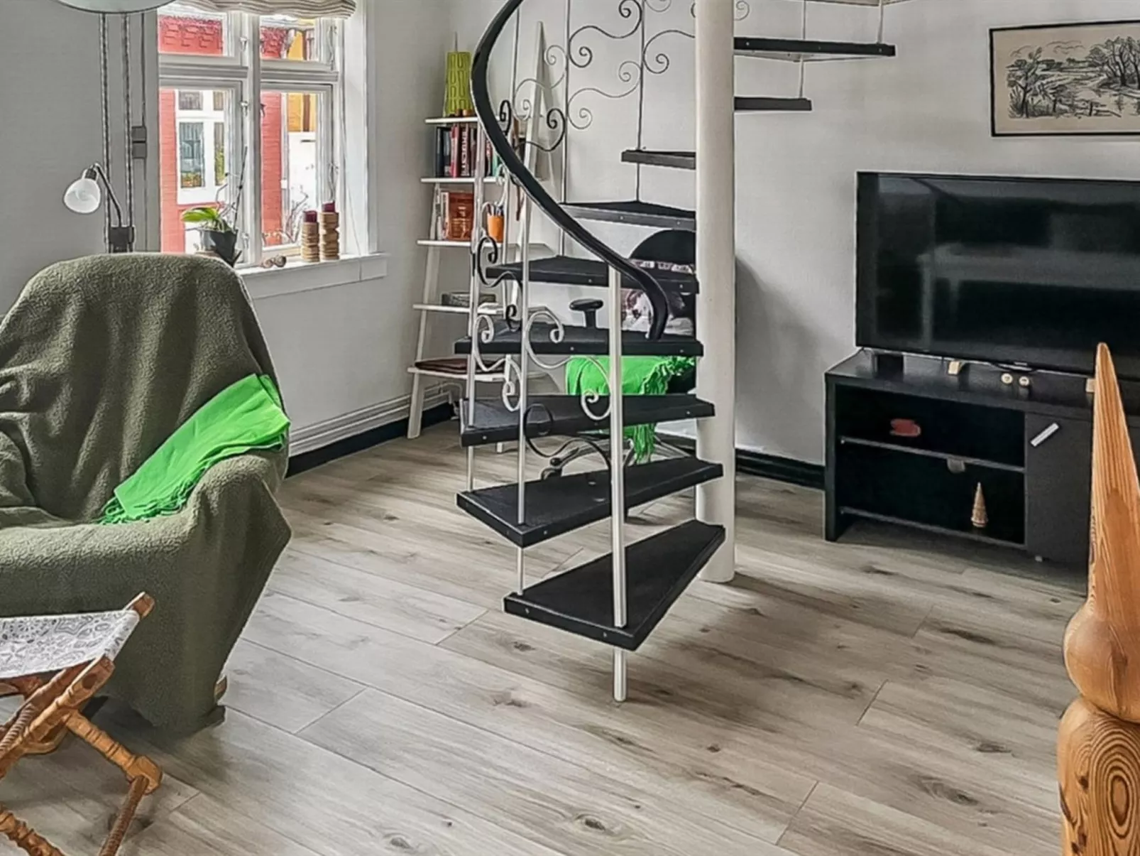 "Cedomir" - 400m from the sea - Binnen