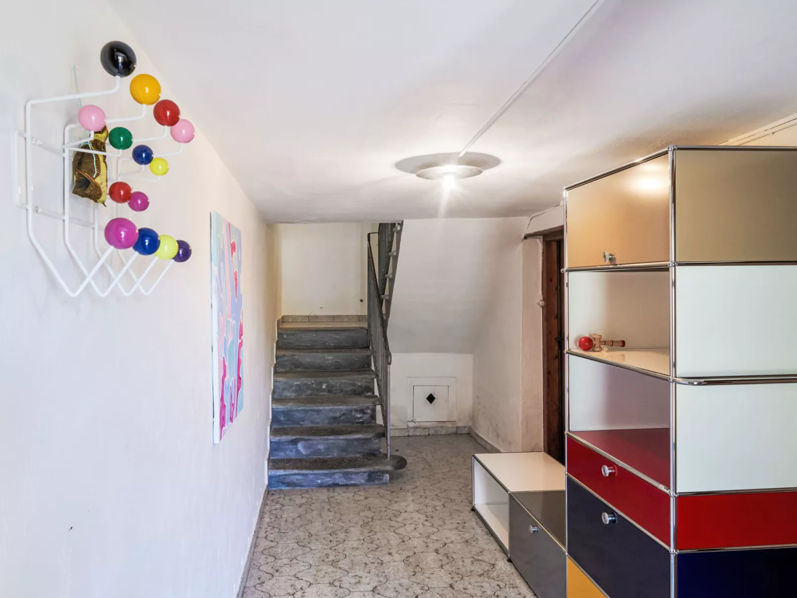 Waterfall House - Binnen