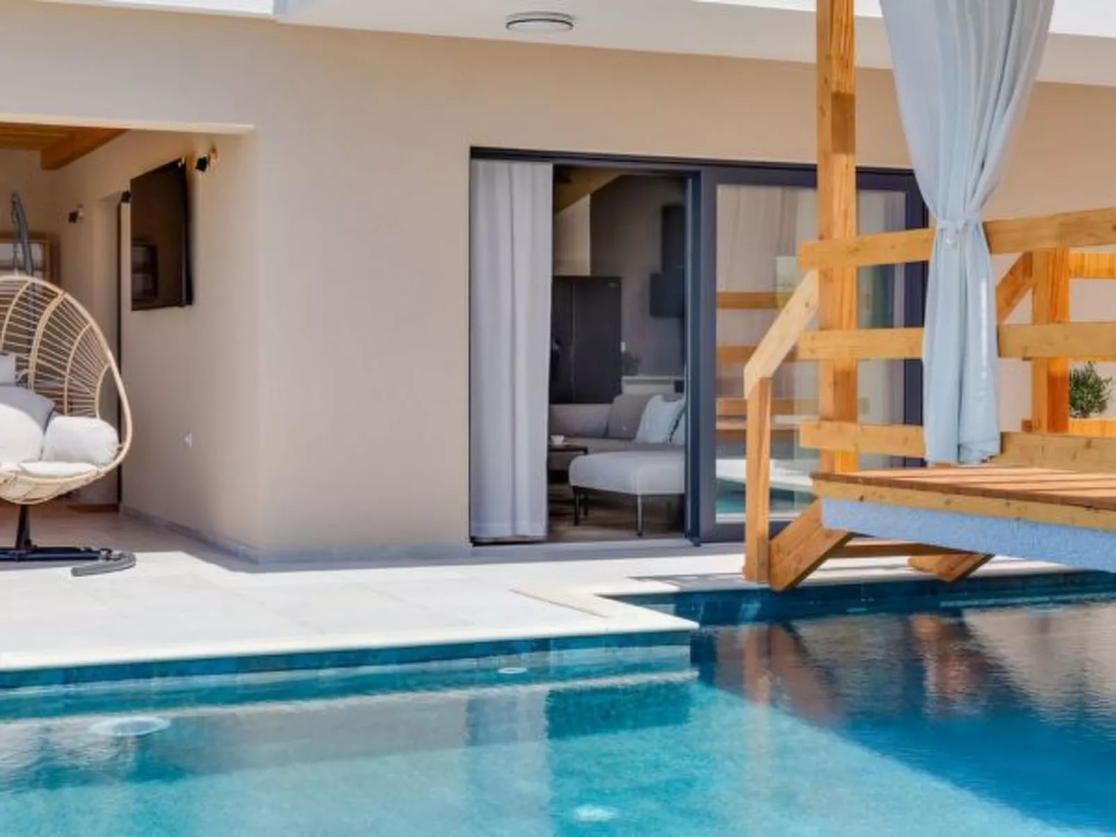 Magnificent Villa Oasis with extra large heated po - Image-tags.info