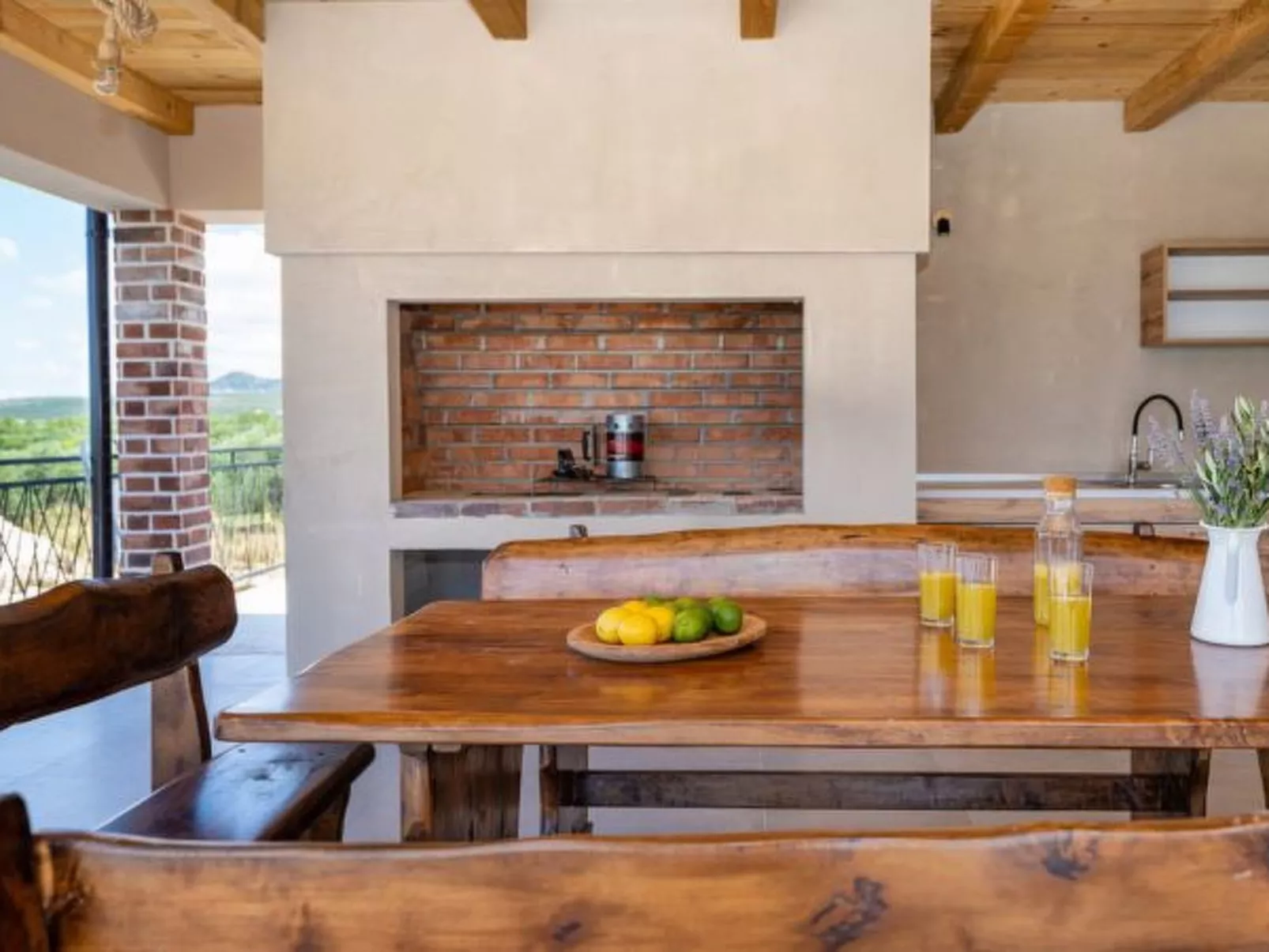 Magnificent Villa Oasis with extra large heated po - Image-tags.info