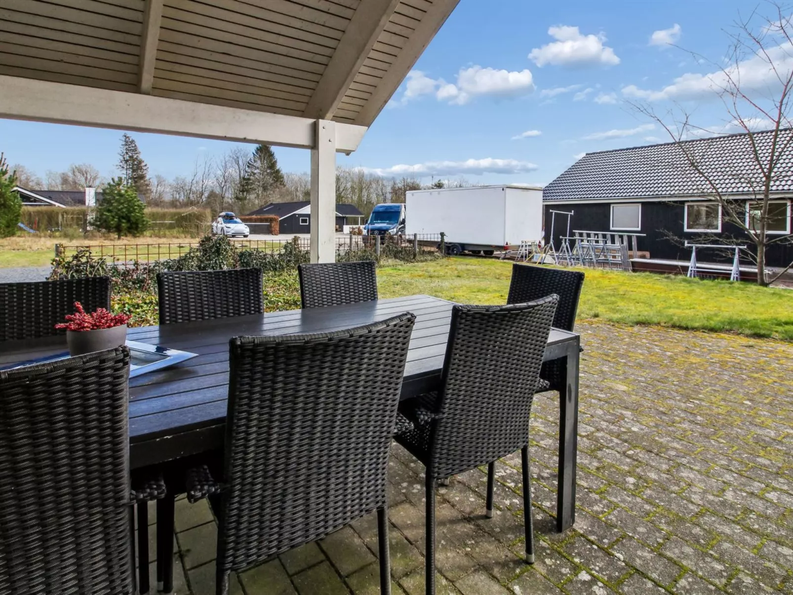 "Arnika" - 28km from the sea - Buiten