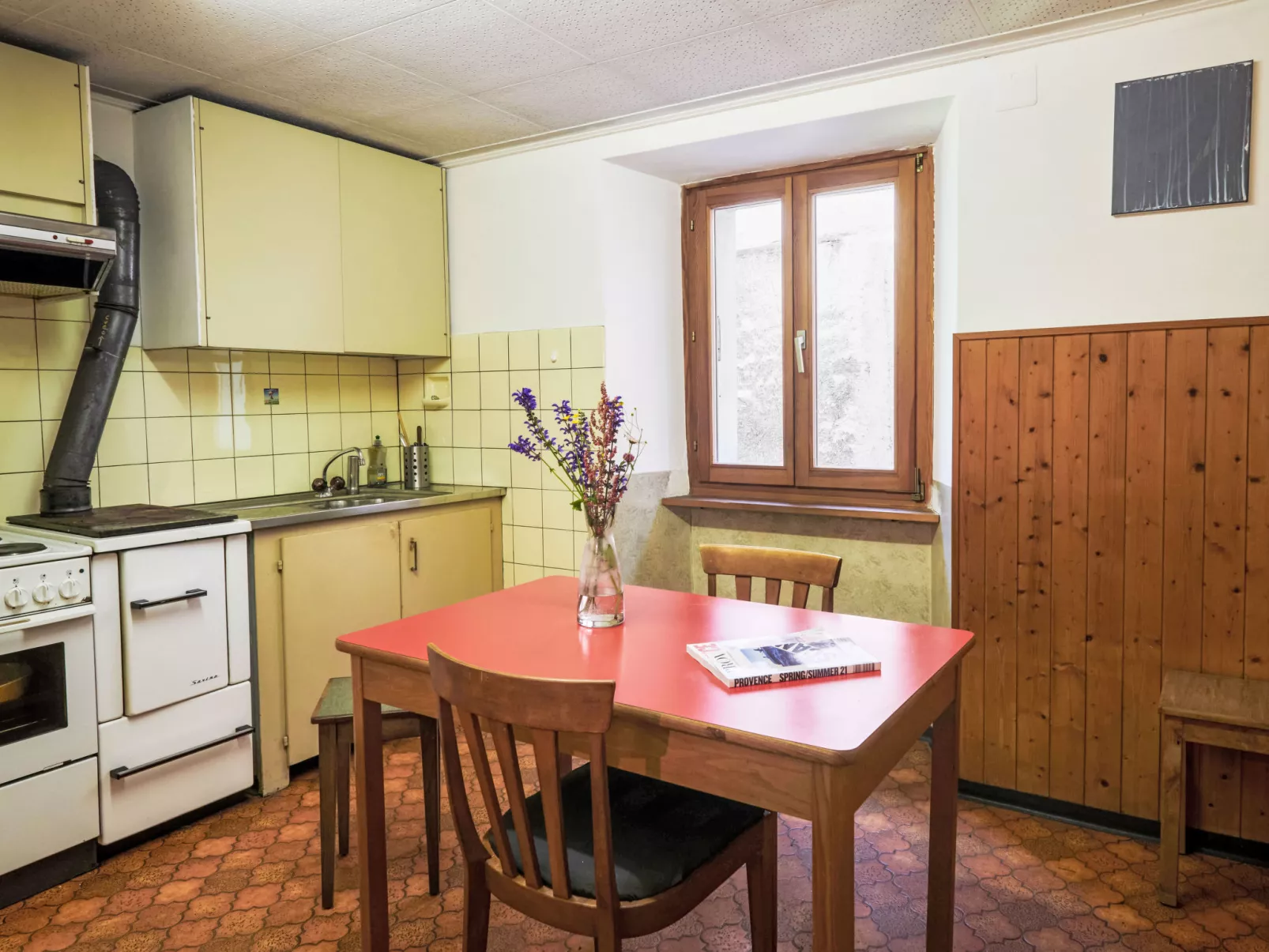 Waterfall House - Binnen