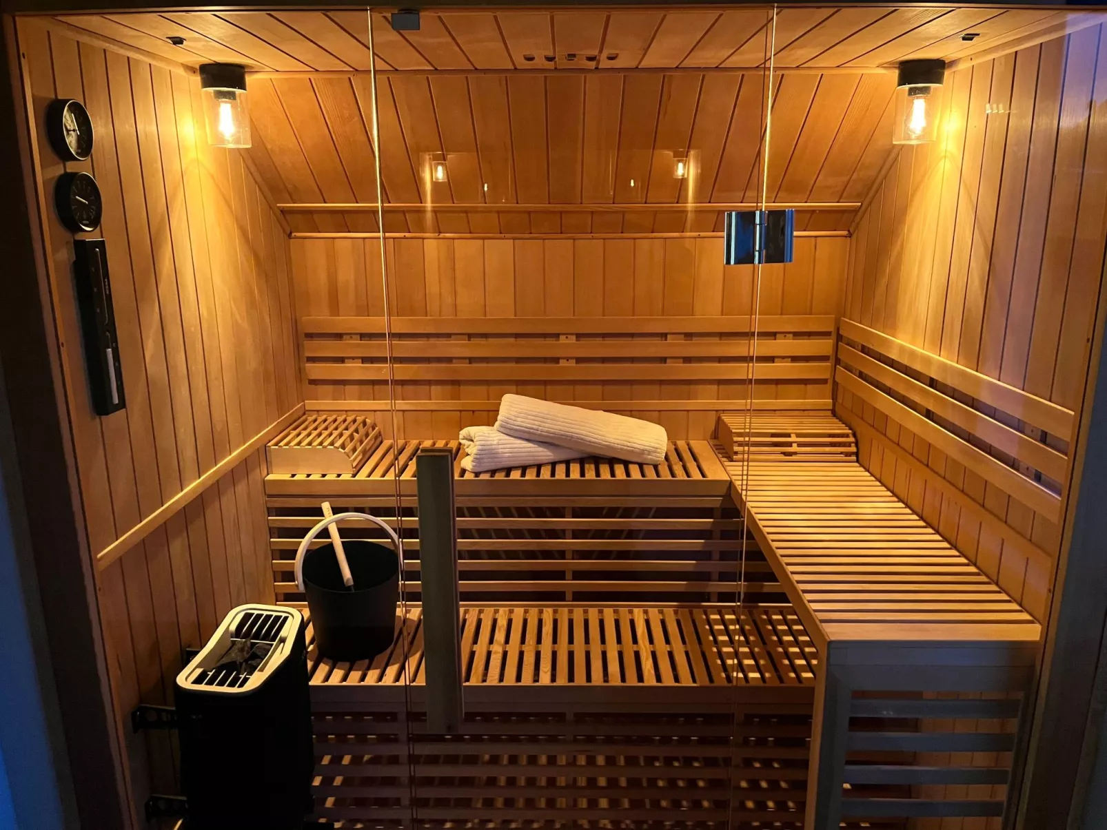 Hey Beachvilla - Binnen