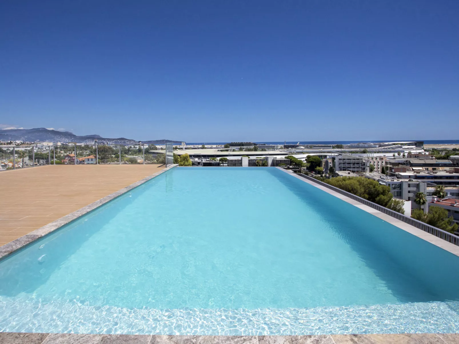 Seaside View - Buiten