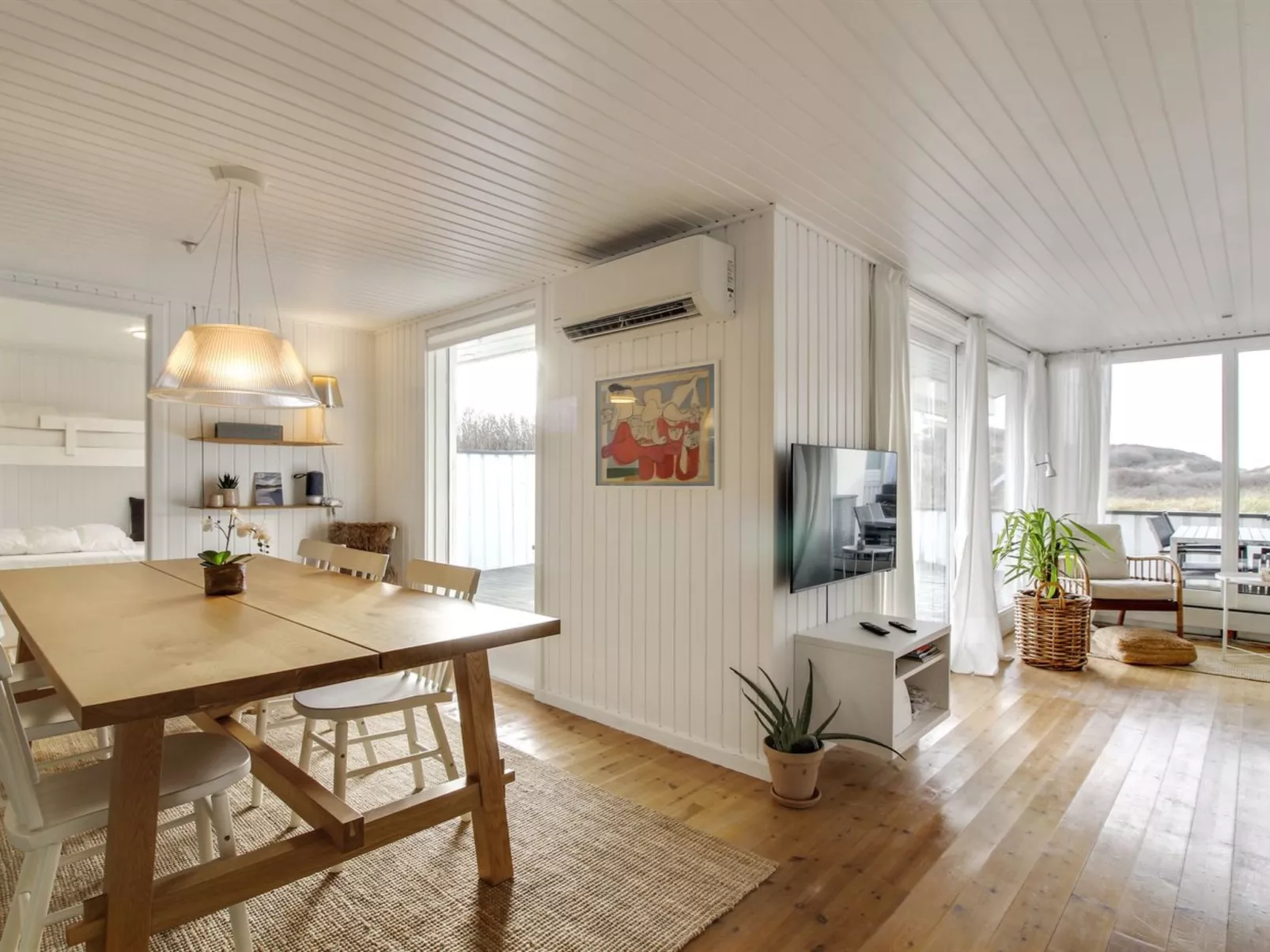 "Rutha" - 45m from the sea - Binnen