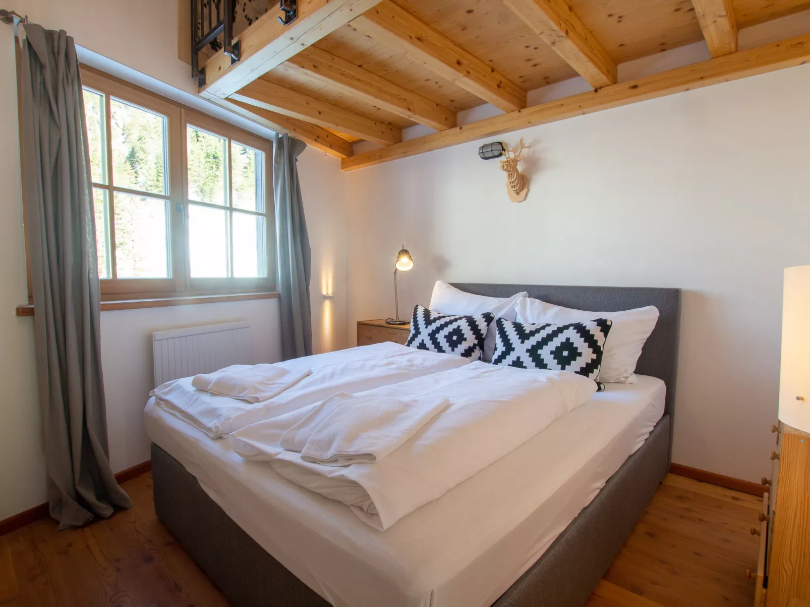 Lodge Seeblick 161 im Tauerndorf Enzingerboden - Binnen