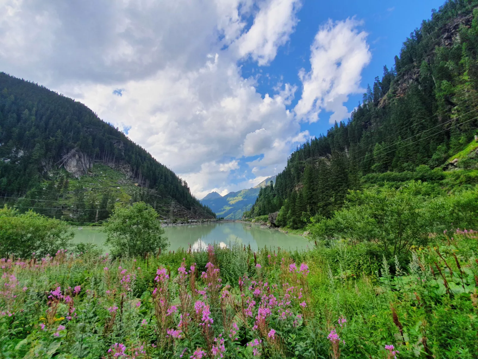 Lodge Weißsee 160 im Tauerndorf Enzingerboden - Buiten