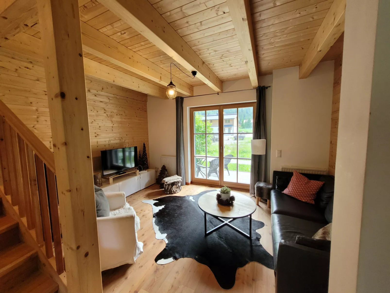 Lodge Seeblick 161 im Tauerndorf Enzingerboden - Binnen
