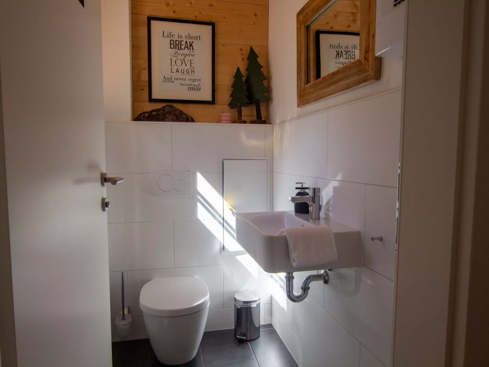Lodge Seeblick 161 im Tauerndorf Enzingerboden - Binnen