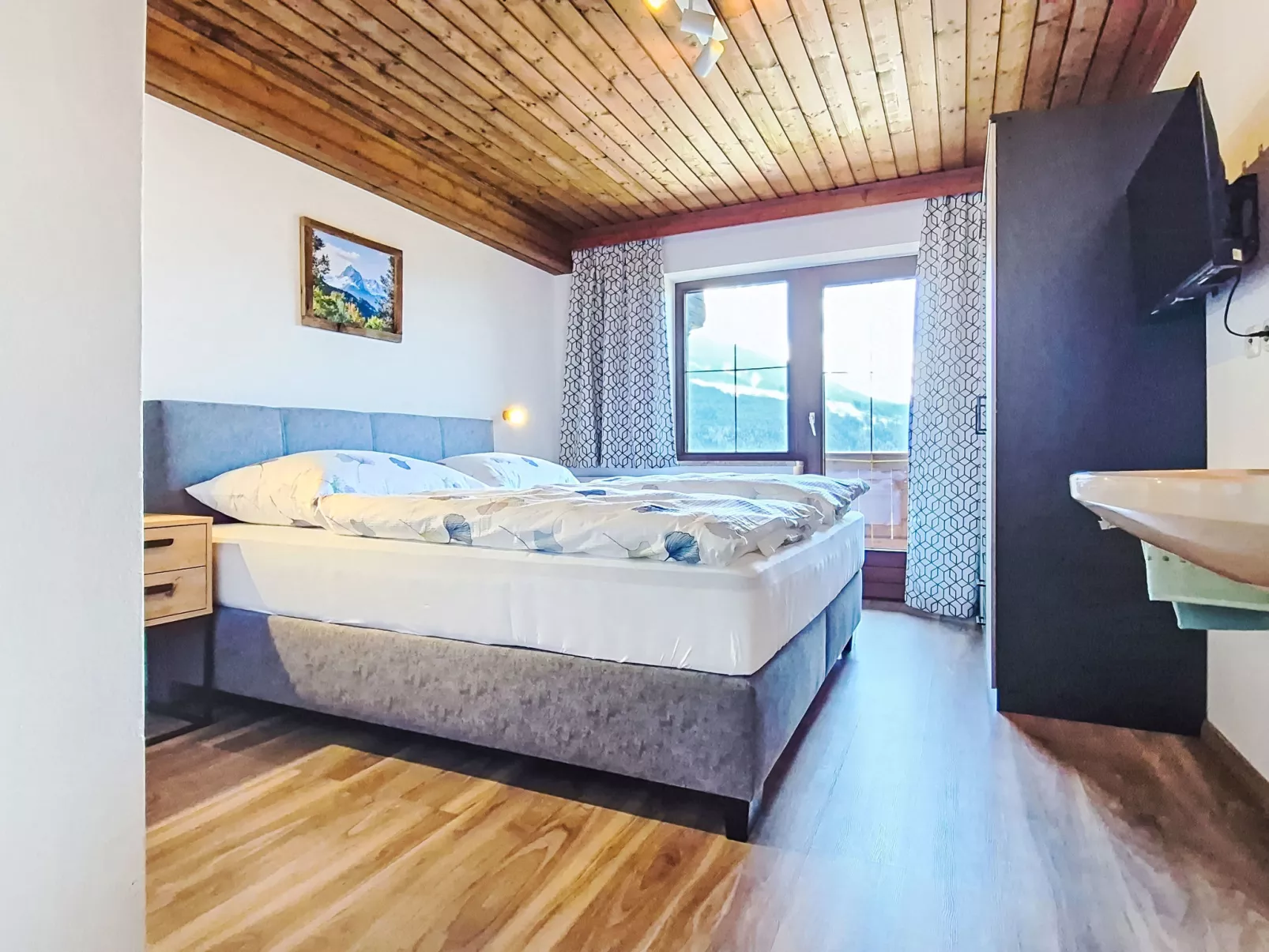 Panoramablick Tauern - Binnen