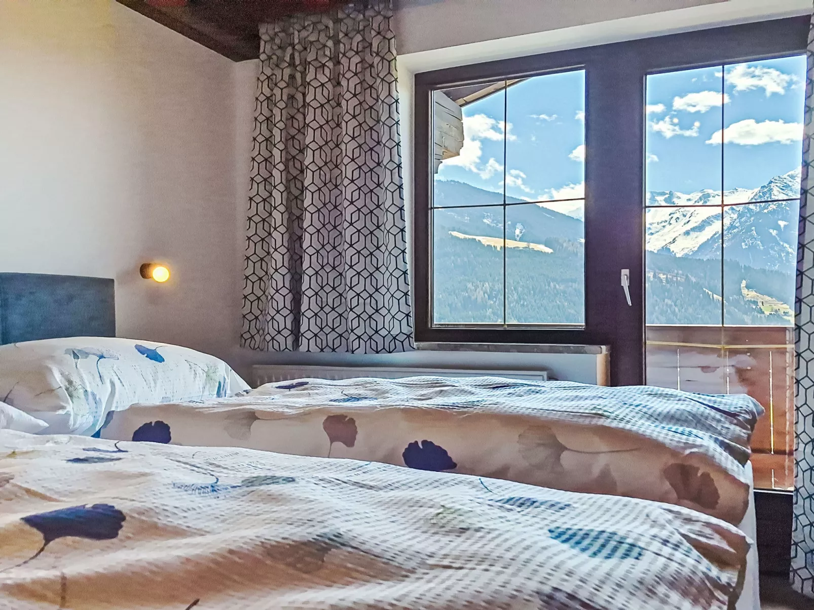 Panoramablick Tauern - Binnen