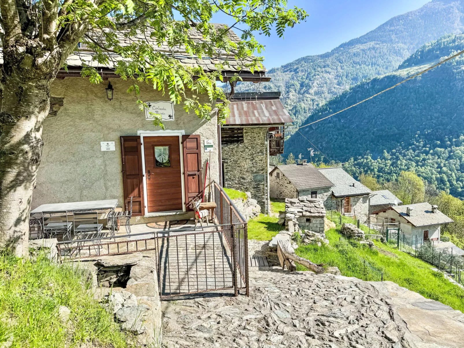 Chalet 'Casa al Pozzo' mit Bergblick