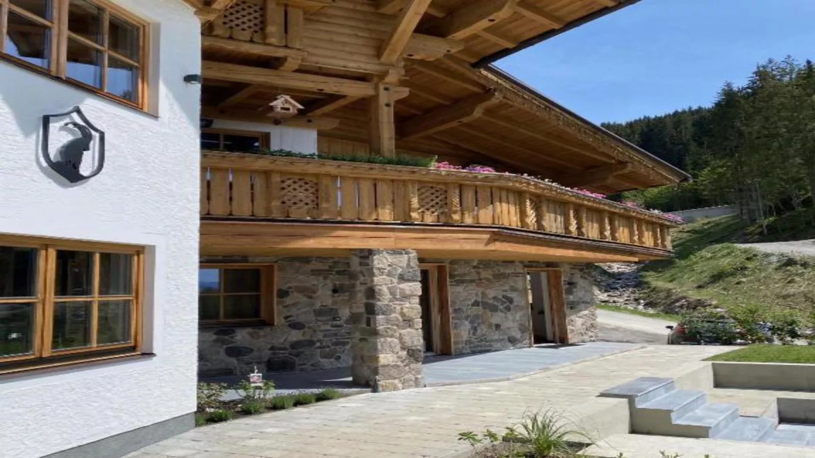 The Grand Lodge Wagrain