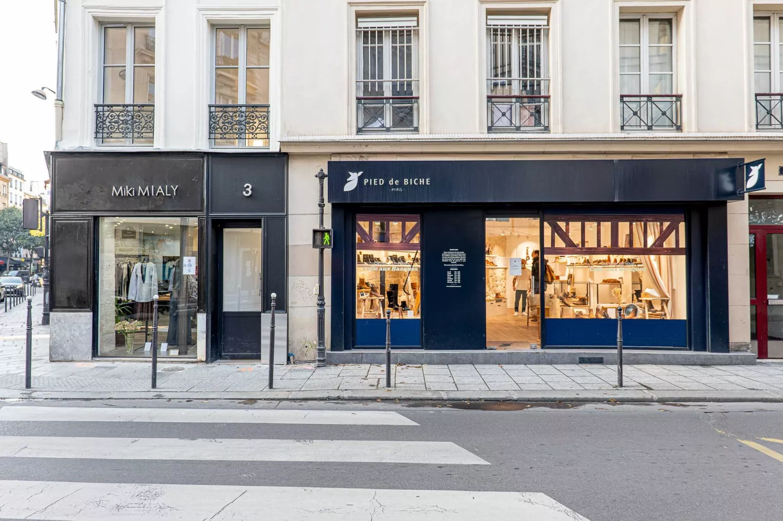 IA-3-COMMINES-2 - Niet-getagd